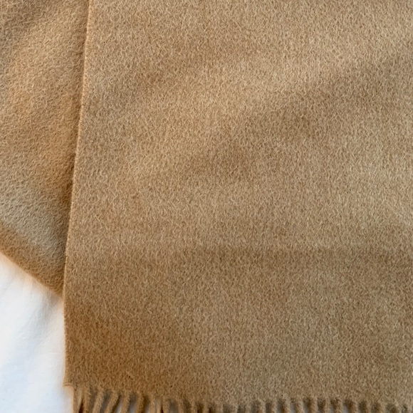 BNWT Authentic Vintage Burberry Cashmere Scarf - Picture 5 of 6